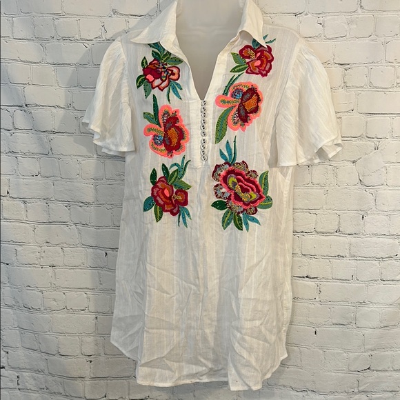 Soft Surroundings Tops - Soft Surroundings embroidered and beaded Blouse